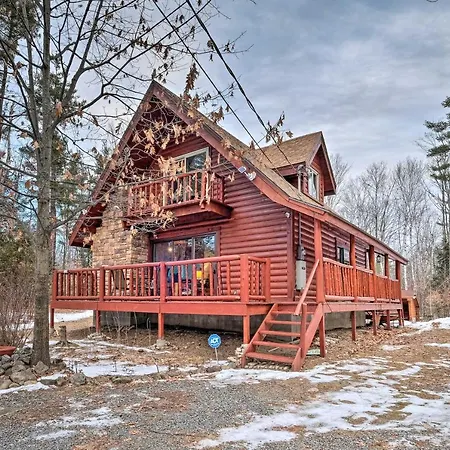 Villa Secluded Johnsburg Retreat With Hot Tub And Fire Pit